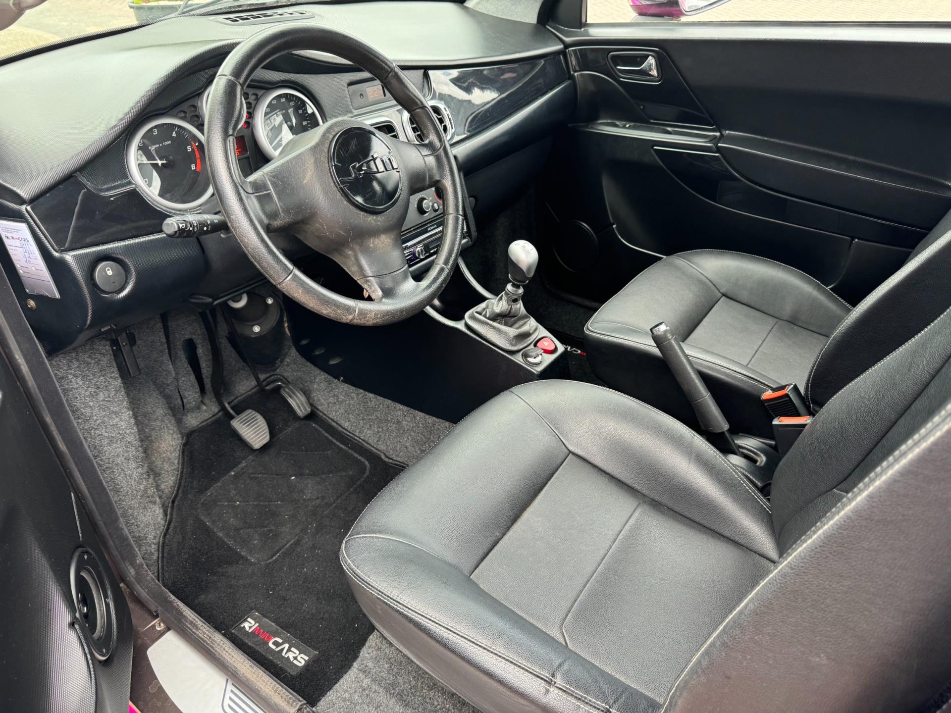39012360-12.jpg